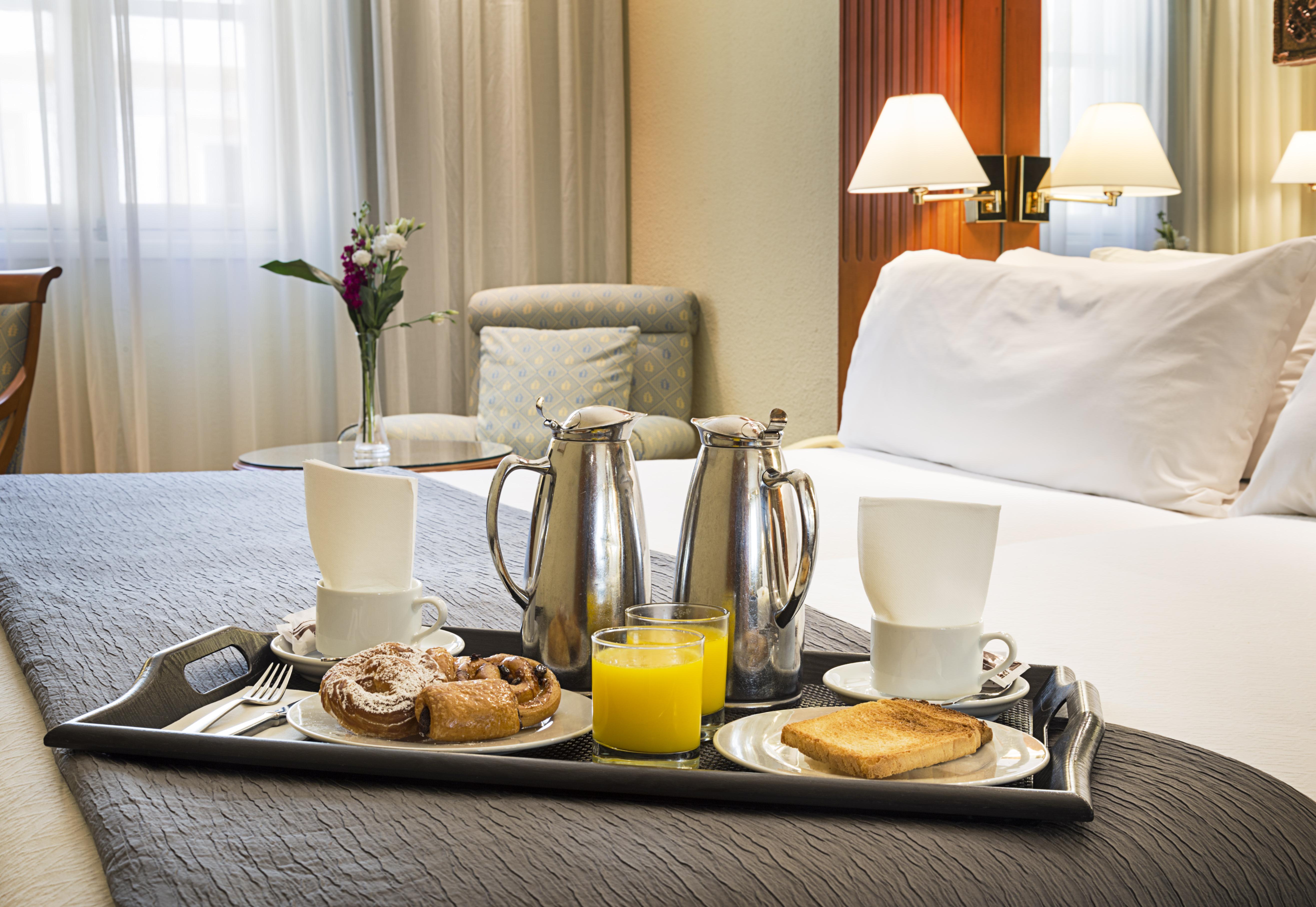 Hotel Exe Macarena 4*