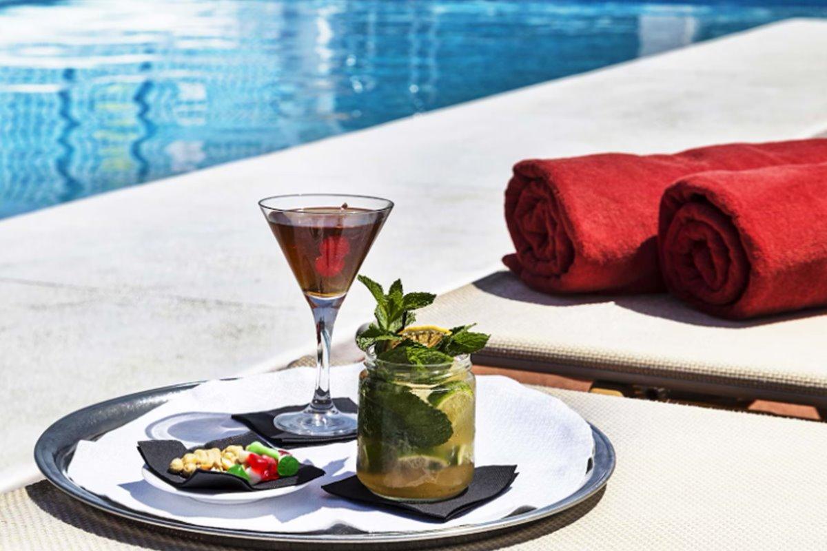 Exe Macarena Hotel 4*